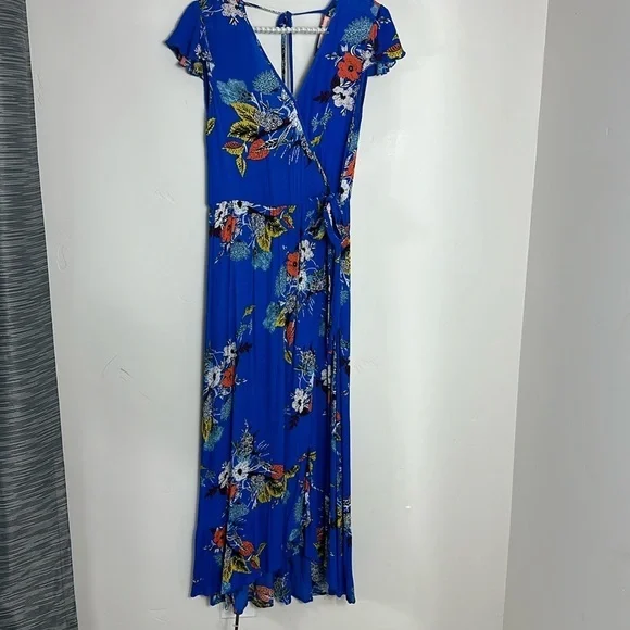Band of Gypsies Blue Floral Wrap Maxi Dress Medium - Picture 4 of 10